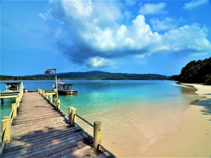 Pulau Handeuleum
