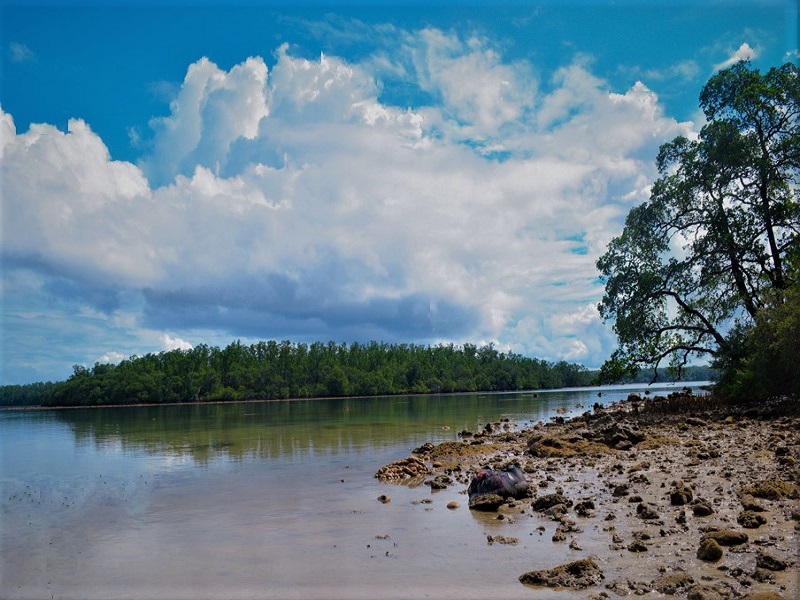 Pulau Handeuleum